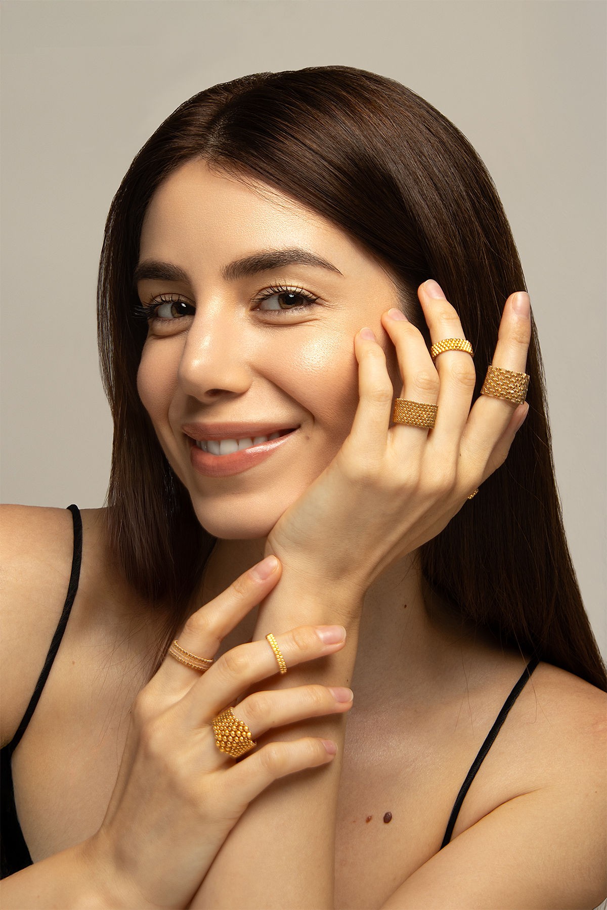 model - Inna Ignatova, photographer - Bogomil Bogomilov for @kaya.bizu
